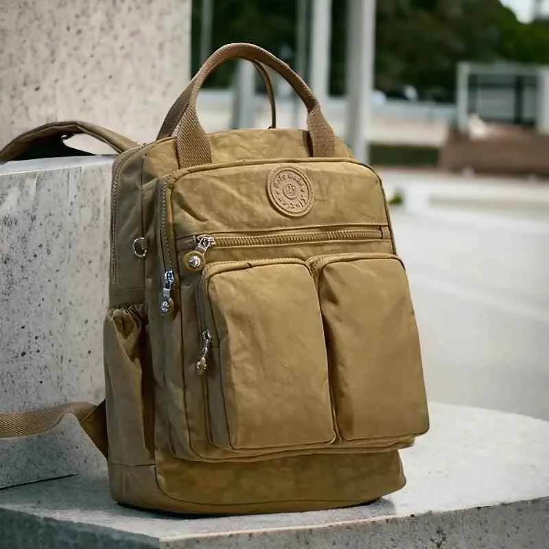 FCCB1145 Cool Backpack - Lightweight Multi-pocket SchoolBag